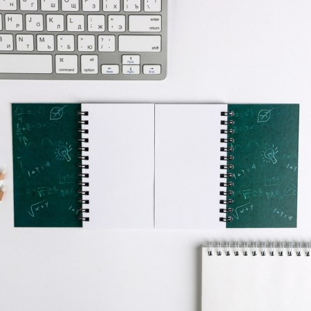Double notebook on the crest "The best teacher"-2