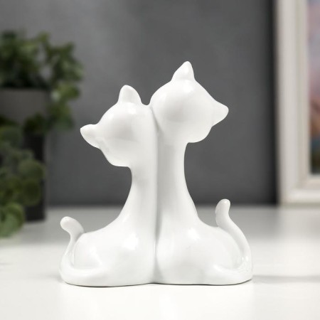 Souvenir Ceramics "Kittens with a heart with rhinestones" White with gold 10.2 cm-3