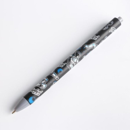 The set "First in everything": a block of paper and a pen Plastic-1