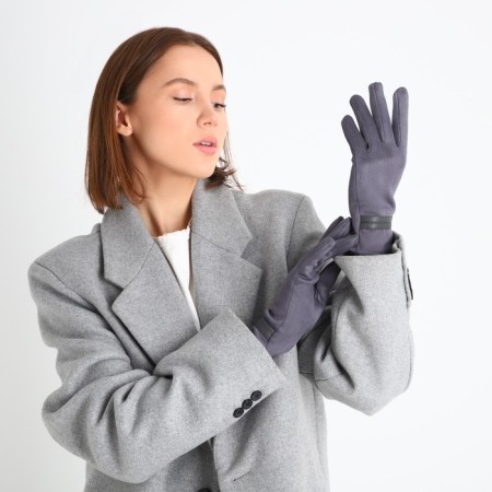 Gloves are female, dimensionless, without insulation, color gray color-4