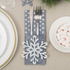A set of envelopes for cutlery 