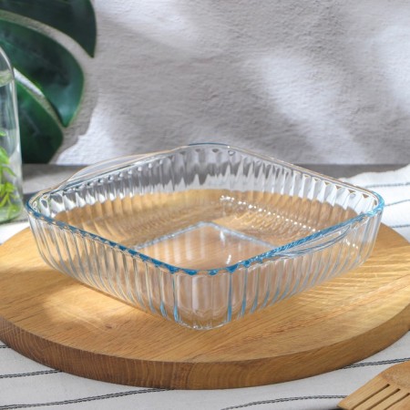 Borcam heat -resistant glass baking and baking.