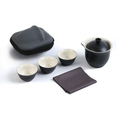 A set for a tea ceremony of 5 items per 3 persons: a cup of 60 ml, a kettle 210 ml-3