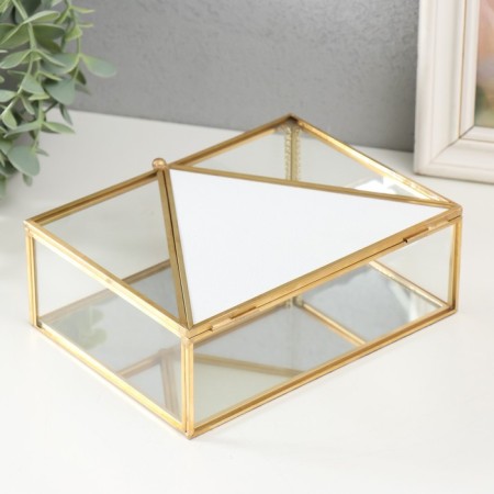 Casket glass, leatherette with a metal frame "Triangle" white 18.8x14.7x6.6 cm-3