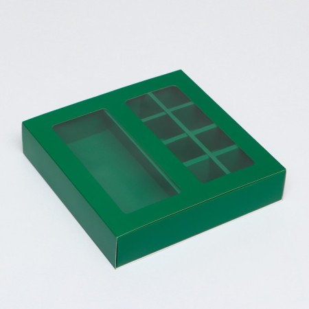 Box for 8 sweets + chocolate, with a green window 17.7 x 17.85 x 3.85 cm-1
