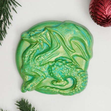 Figure with the suspension "Dragon Wyvern" Emerald, D-10cm