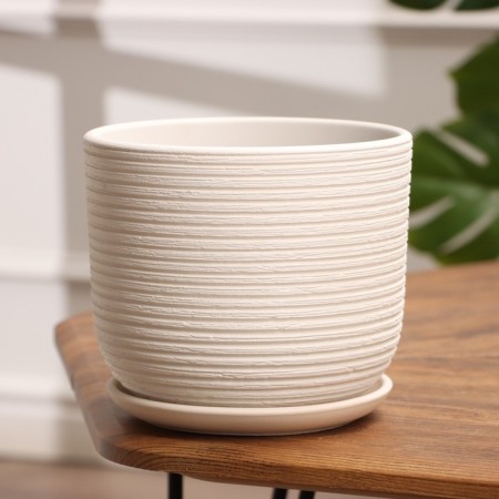 Flower Pot "Vine" White Boulers No. 3, 2.9 liters