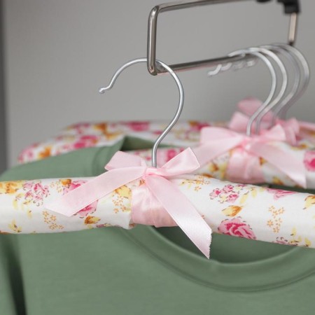 Shoulders - Boar for clothes soft "roses", size 44-46, color mix-3