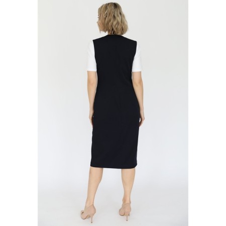 Dress with a deep neckline, size 48-4