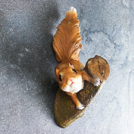 Suspension decor "Squirrel on the branch" 27x19x12cm