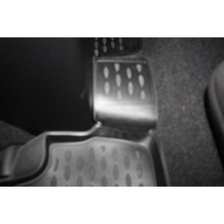Rugs in the Mitsubishi L-200 200 2D 2010-2015 salon, 4 pcs. (polyurethane)-2
