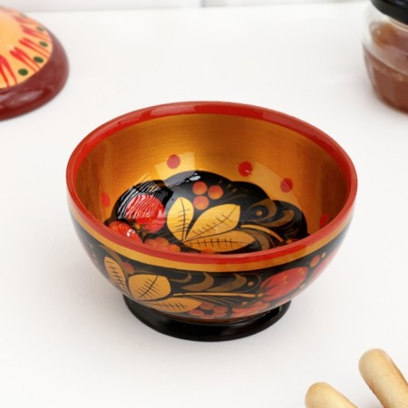 A cup, Khokhloma