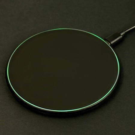 BYZ U66, 10 W, 3 A, PD, black wireless charger.