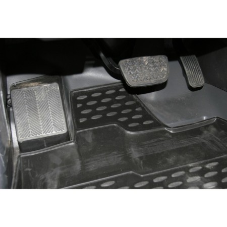 Rugs in the Toyota FJ-Cruiser salon, 2006-2016 4 pcs. (polyurethane)-4