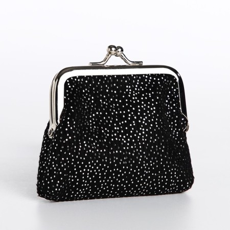 Wallet on the farmar, black color