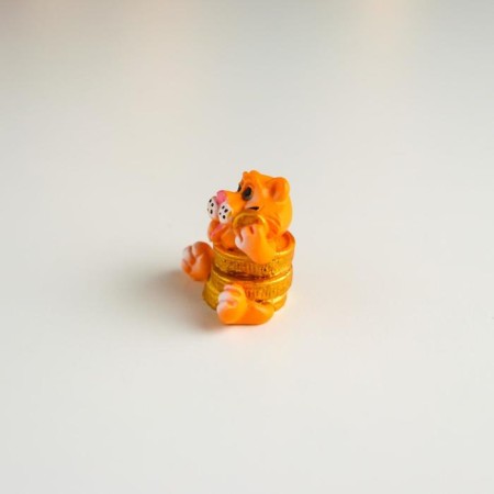 Souvenir Polystone "Tiger Speech with bills/coins" MIX 3x2x3 cm-2