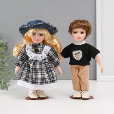 Doll Collectible couple 