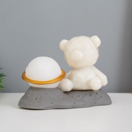 Lamp "Bear at Saturn" 2W LED LR44 5x8x13cm