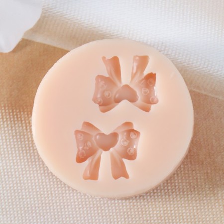 Mold Silicon "Bow with heart" 1.9x1.6x0.4 cm-1