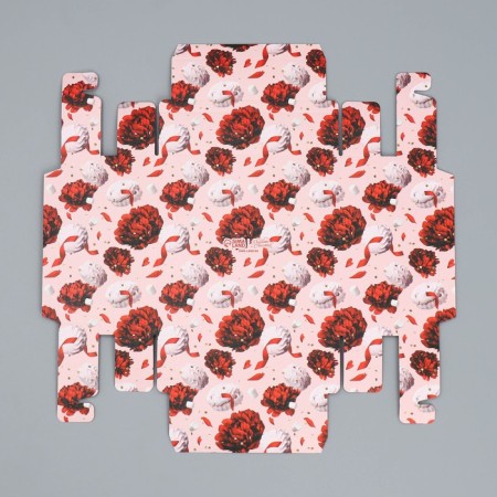 Box for sweets, confectionery packaging, 9 cells, Present, 14.7 x 14.7 x 3.5 cm-5
