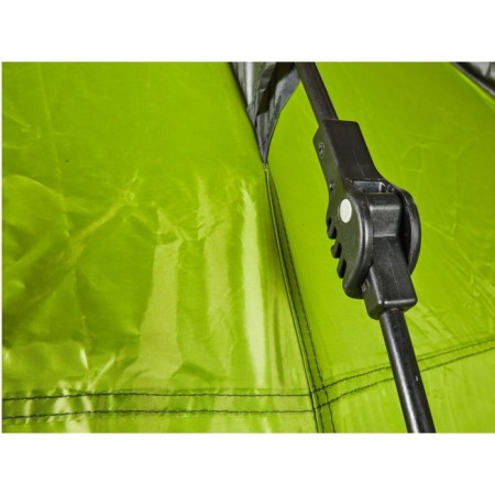 The semi-automatic tent is 4 seats. Norfin Zander 4 NF-4