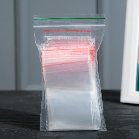 Zip Lock package, 4 x 6 cm, 30 μm-1