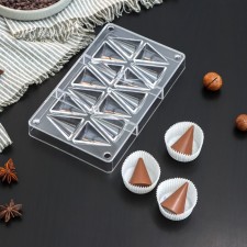 Form for chocolate and sweets 