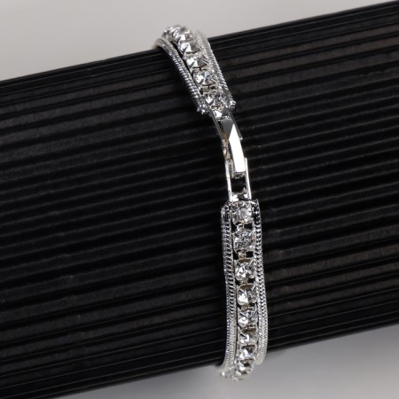 Bracelet with rhinestones "shine" thread with a strip, white color in silver, 18 cm-5