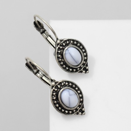 Earrings of "ethnic" marble, white color in black silver
