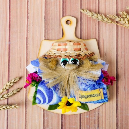 The amulet "Brownie on the board", 14 cm, mix-11