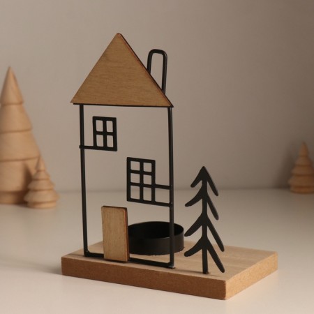 Summary metal, wood on 1 candle "Christmas tree at the house with a pipe" d = 4 cm 7.5x12x15.5 cm-4