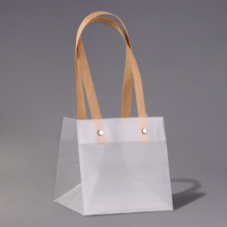 Gift package with a square bottom, pp, 12 x 12 x 12 cm