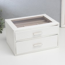 Casket to the leatherette for jewelry 