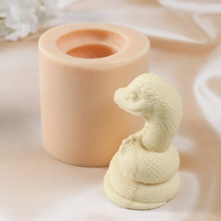 Silicone Mold "Snake No. 5" 9x6x6 cm-1