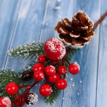 Decor "Winter Dreams" Berries bumpy spruce branches, 26 cm-1