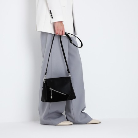 Bag Cross-Bodi with a zipper, black color-7