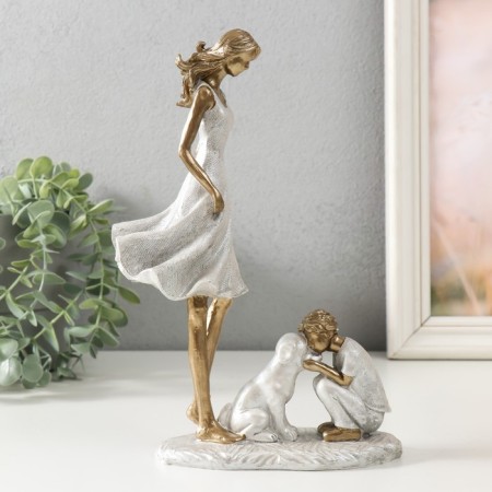 Polystone souvenir "Mom and son on a walk with a dog" 16x7.5x24 cm