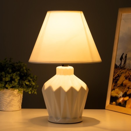 Table lamp "Frances" 1x25W E14 white 20x20x30cm Risalux-1