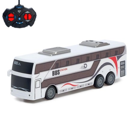Radio -controlled bus "Intercity" works from batteries