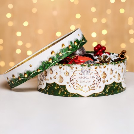 Box for Makarun Tubus with the Window "New Year's Gift" 21 x 21 x 8 cm-6