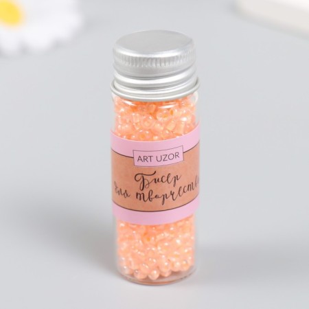 8/0 beads in the bottle "translucent with a centrality. Coral" shines under UV 20 g 6x2x2 cm