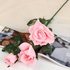 Artificial flowers 