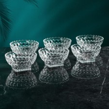 Set of glass salad bowls 