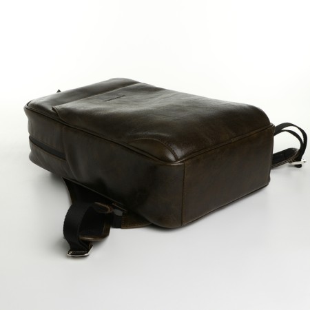 City backpack made of genuine leather with lightning, igermann, green color-2