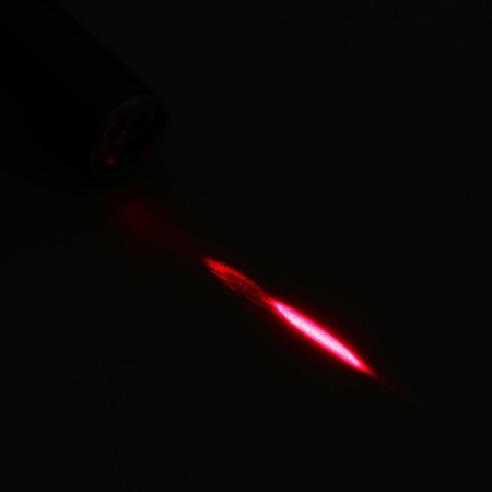 Laser pointer 3 in 1, uv light, 1200 mAh, 5 watts, USB, red beam, 200 m, 11.1 x 1.4 cm-2