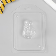 The plastic form 