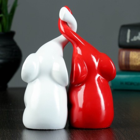 Figure "A couple of elephants" white/red, 9x12x16cm-1