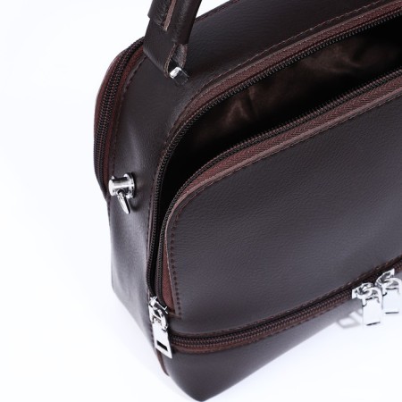 Cross-Bodi Bag on a zipper, the color is dark brown-6