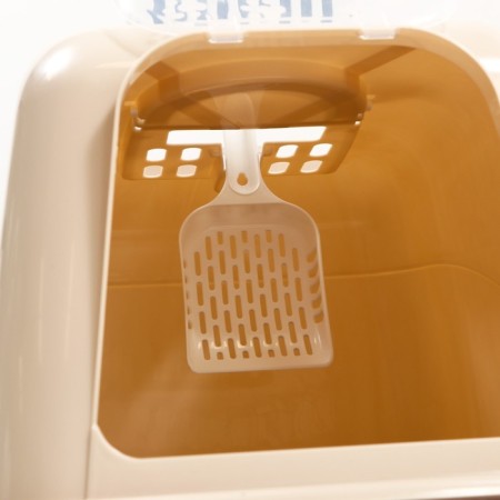 Cathedral toilet closed (beige)-5