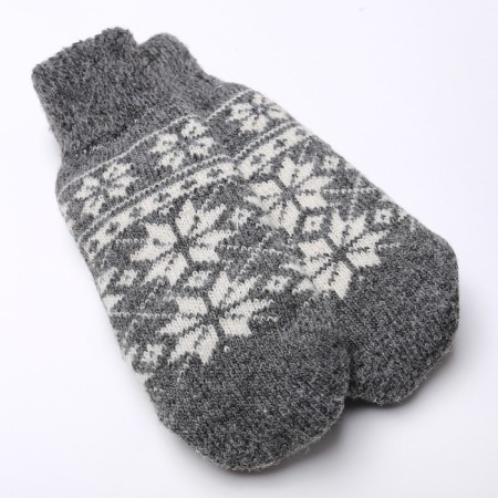 Women's mittens, gray color, size 20-22